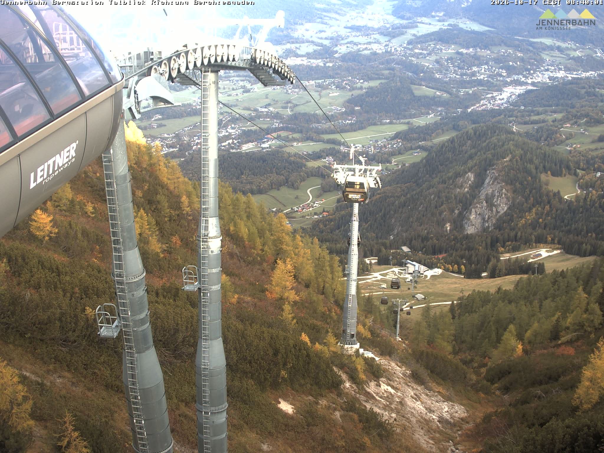 Archiv Foto Webcam Jenner - Blick ins Tal Gondelstation