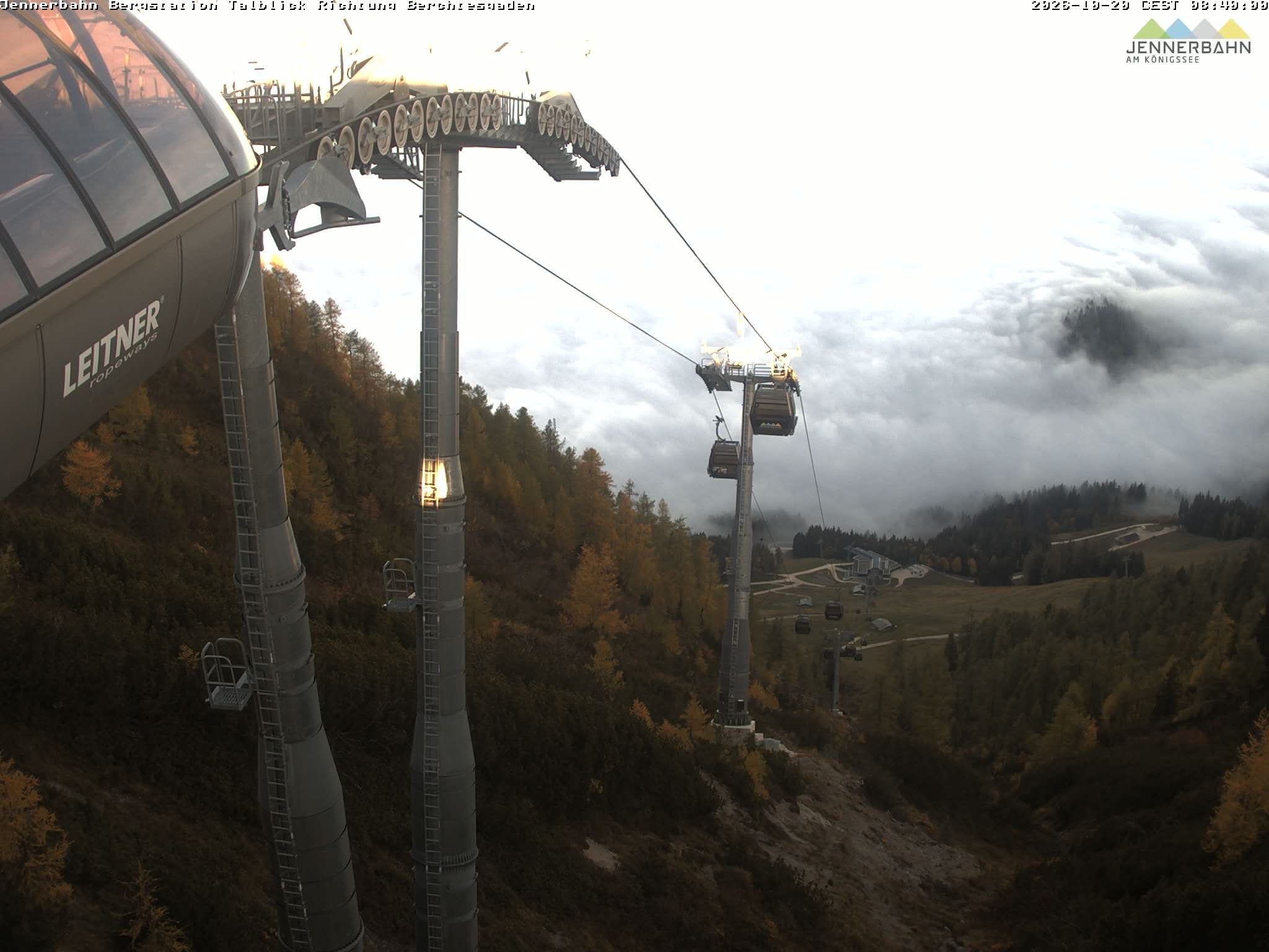 Archived image Webcam Jenner mountain - Valley View Cable Car