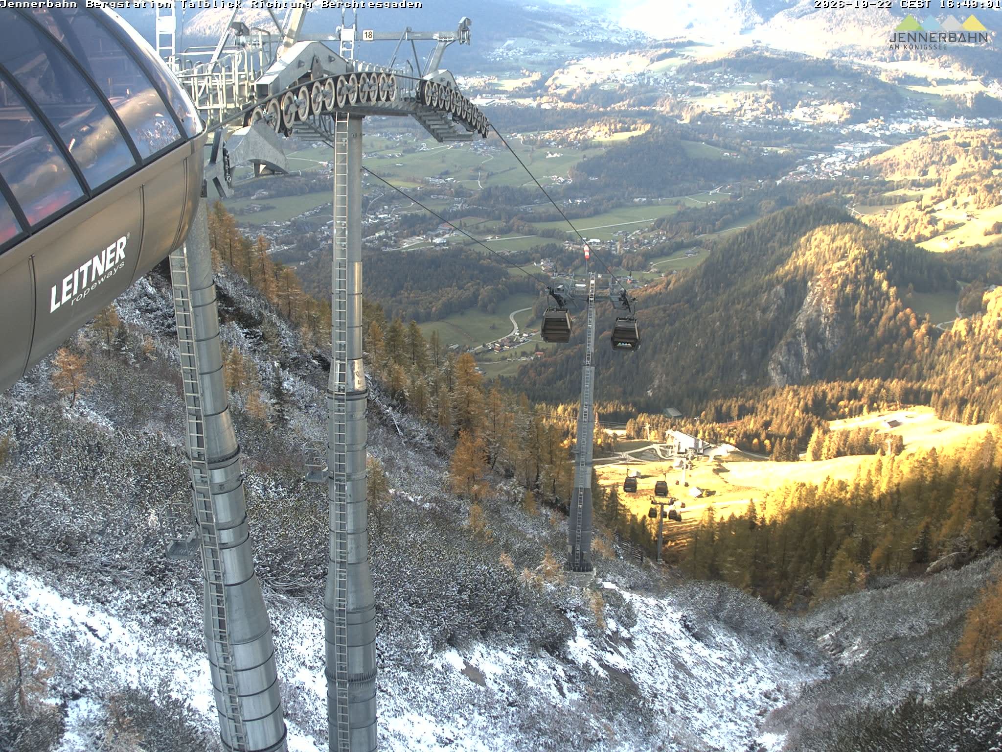 Archiv Foto Webcam Jenner - Blick ins Tal Gondelstation