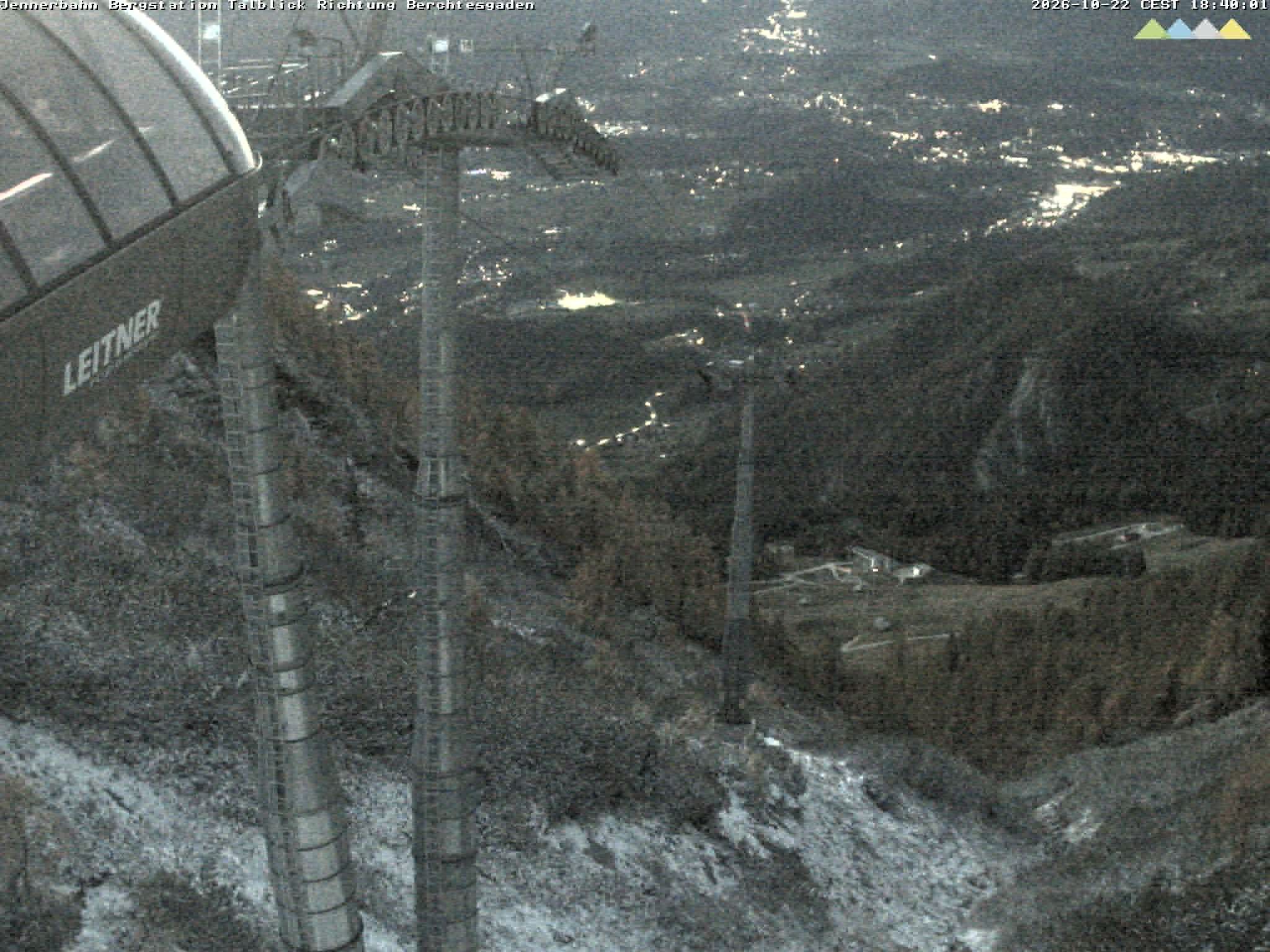 Archiv Foto Webcam Jenner - Blick ins Tal Gondelstation