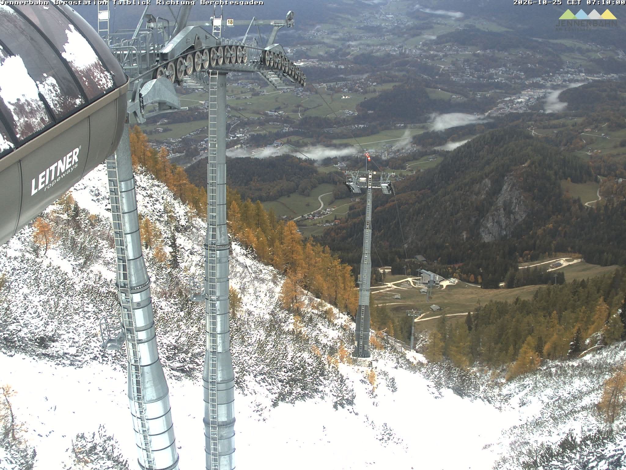 Archiv Foto Webcam Jenner - Blick ins Tal Gondelstation