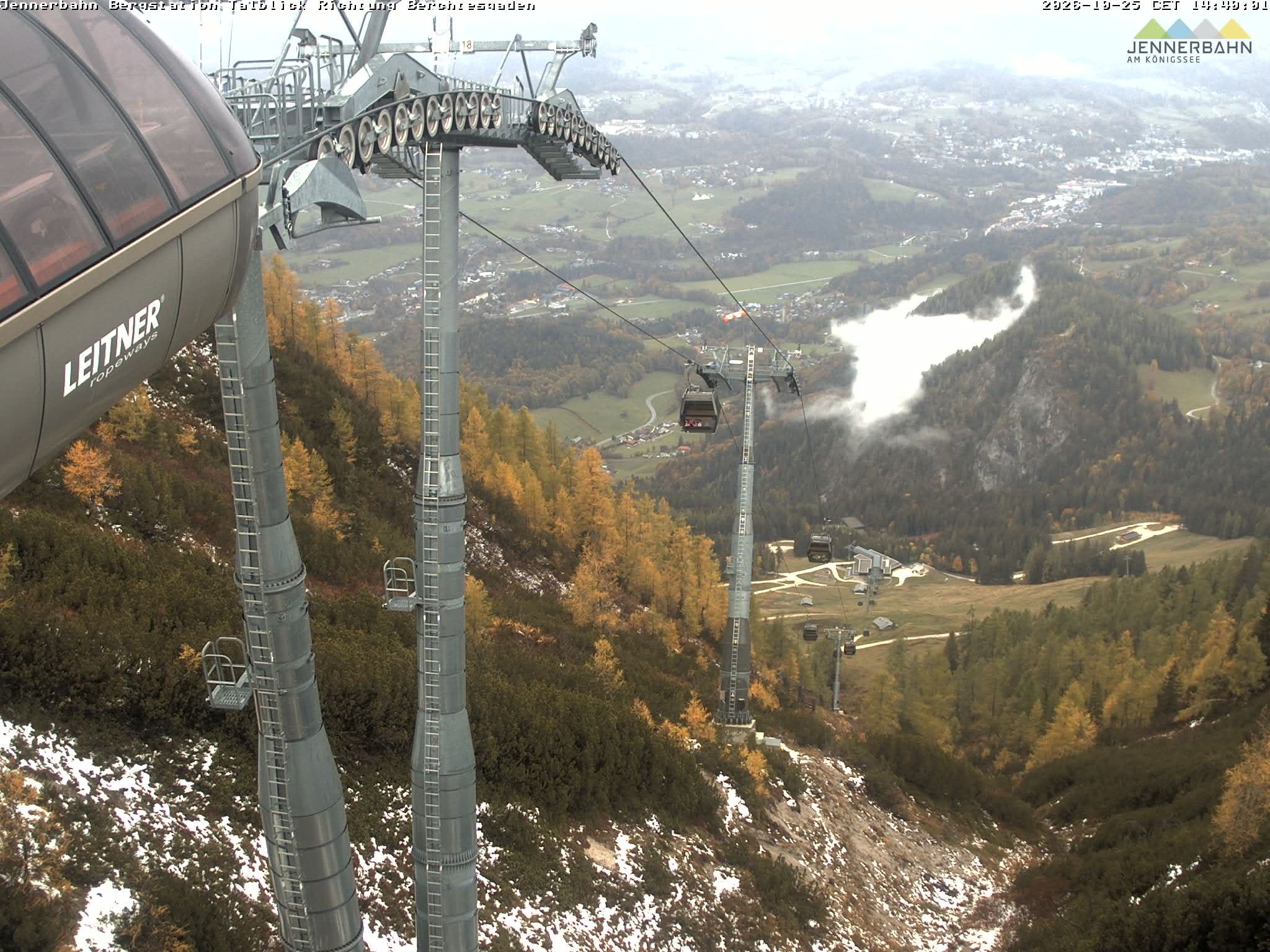 Archiv Foto Webcam Jenner - Blick ins Tal Gondelstation