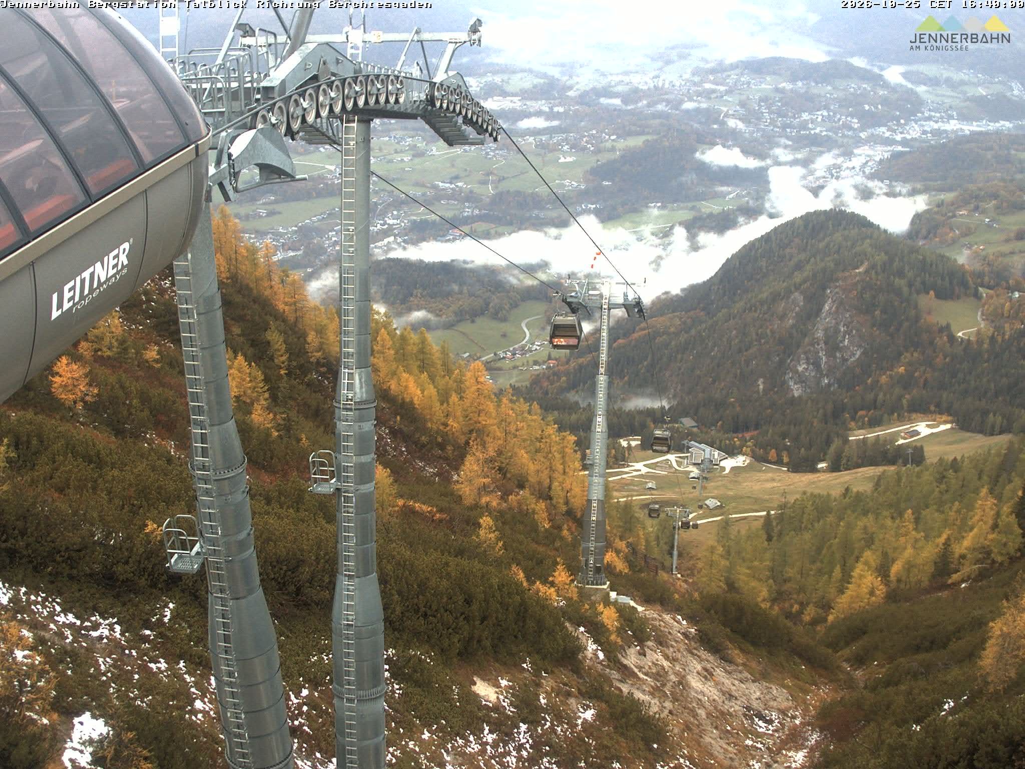 Archiv Foto Webcam Jenner - Blick ins Tal Gondelstation