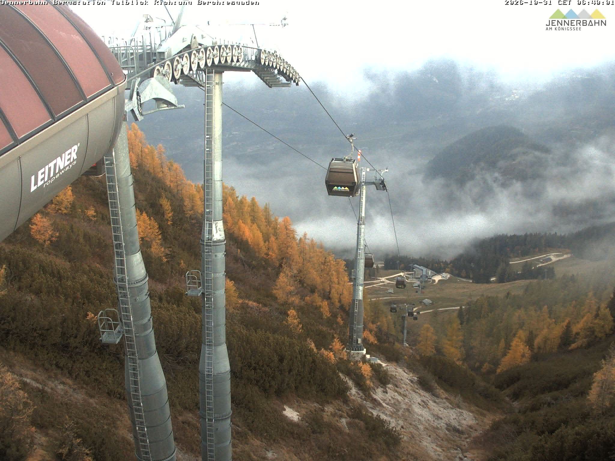 Archived image Webcam Jenner mountain - Valley View Cable Car