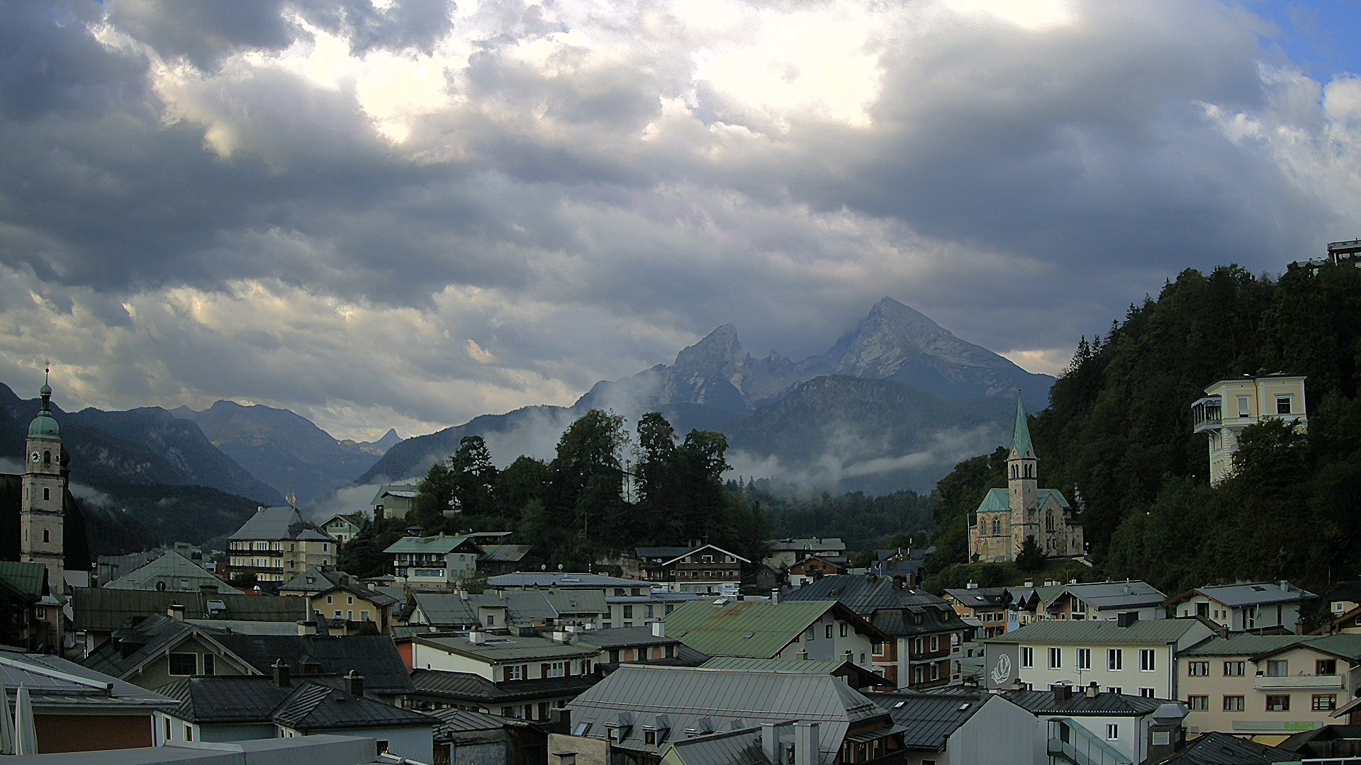 Archived image Webcam Berchtesgaden - City Centre