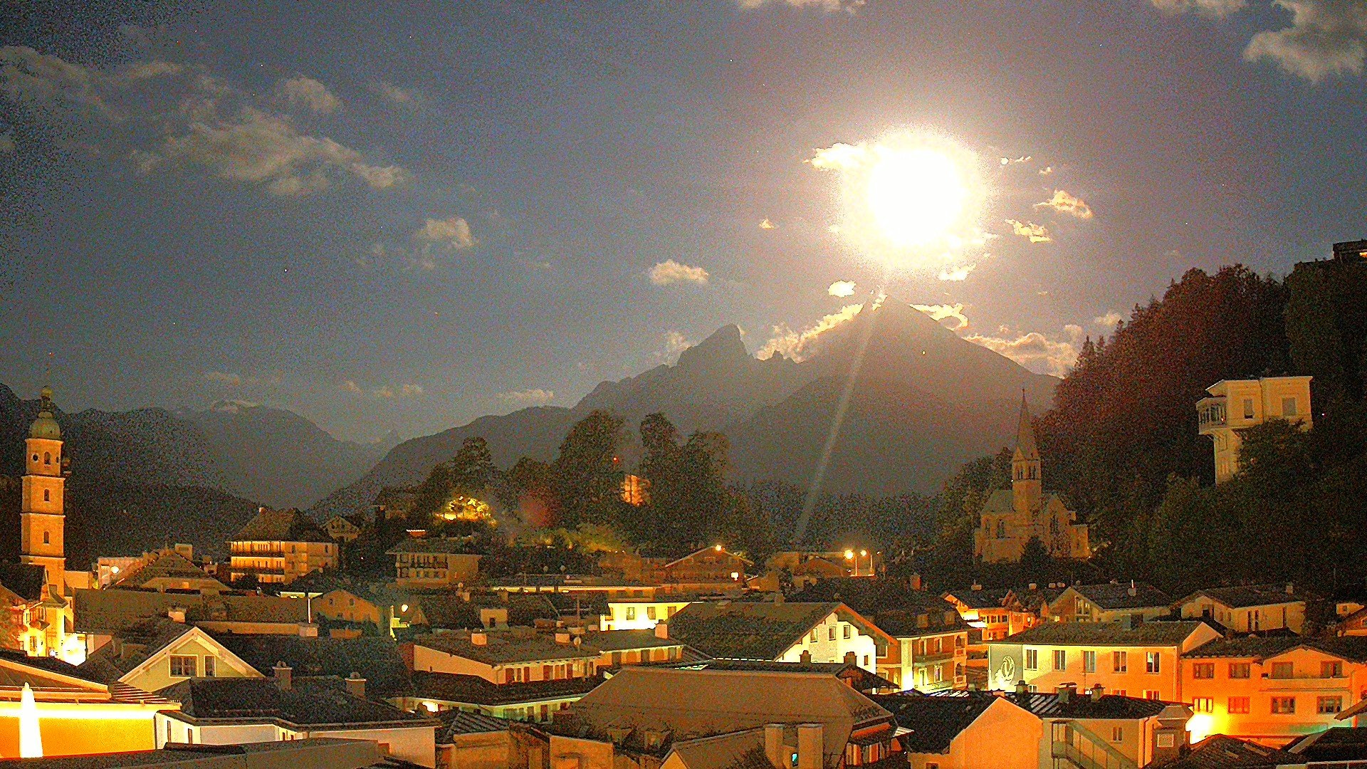 Archived image Webcam Berchtesgaden - City Centre