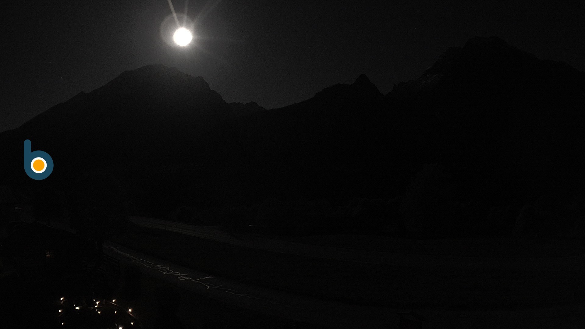 Archiv Foto Webcam Ramsau - Blick auf die Alpenstraße