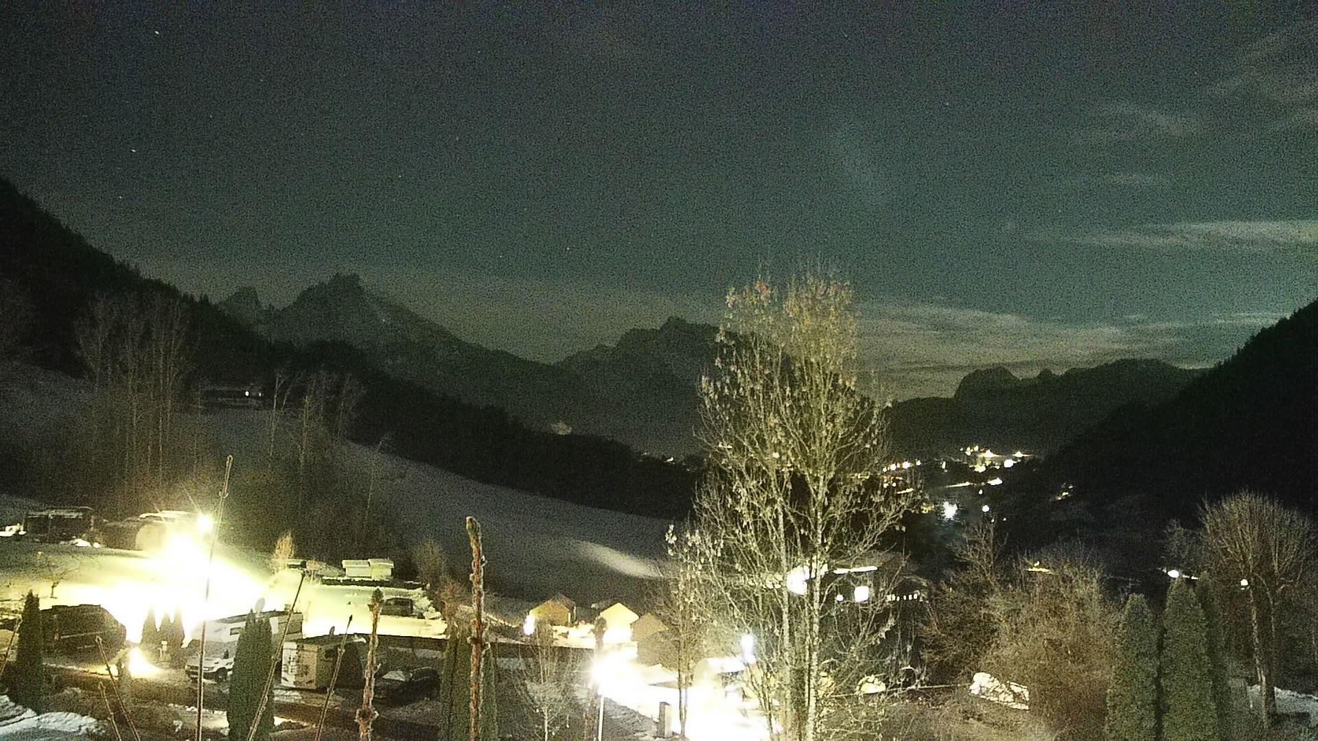 Archived image Webcam Berchtesgaden: Camping Site Allweglehen