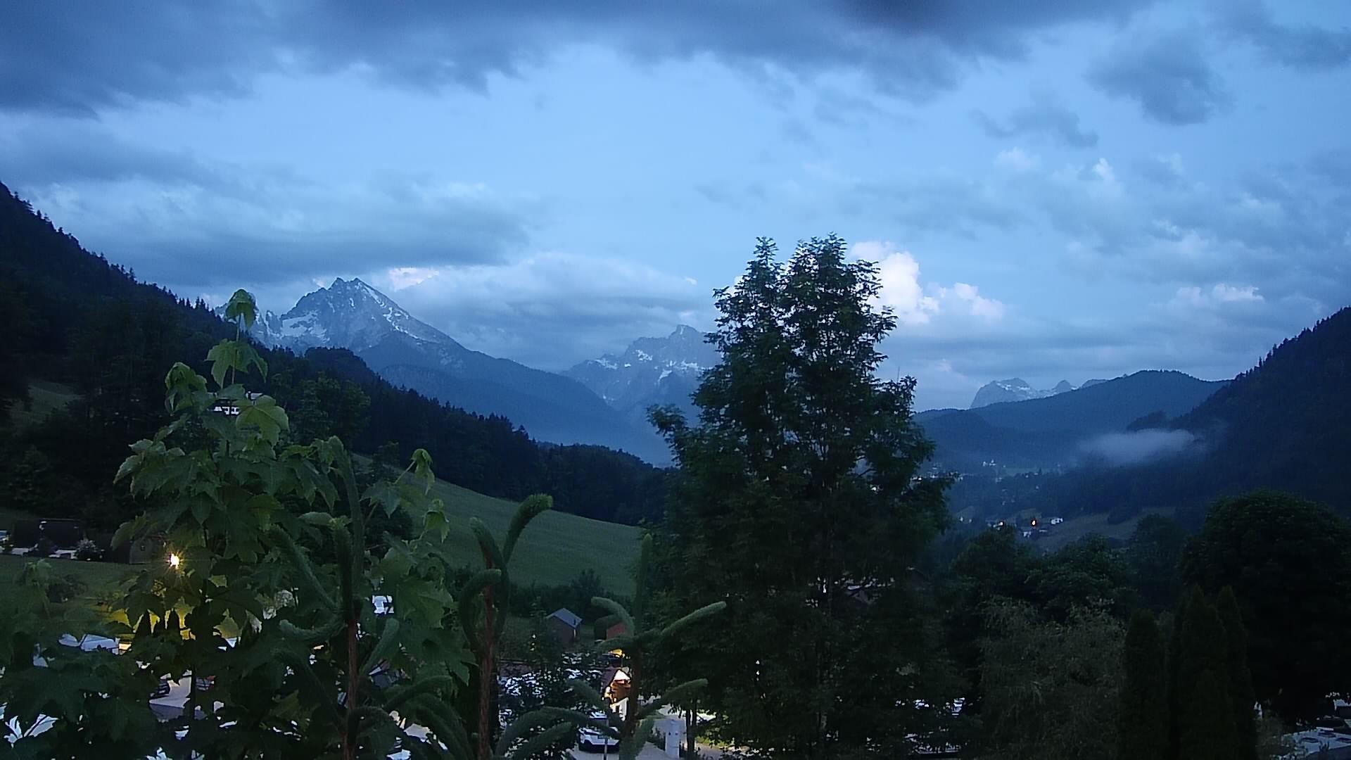 Archived image Webcam Berchtesgaden: Camping Site Allweglehen