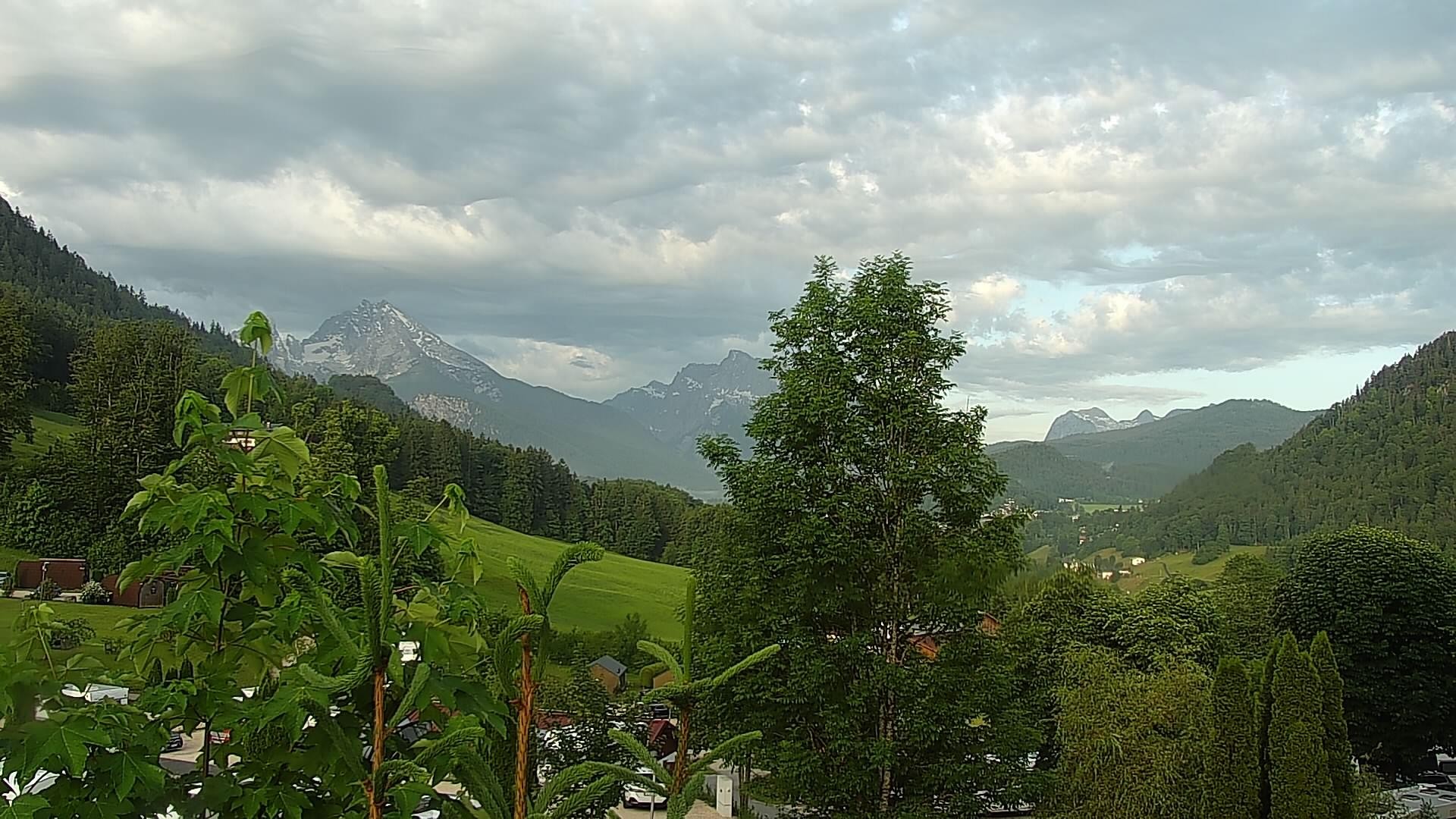 Archived image Webcam Berchtesgaden: Camping Site Allweglehen