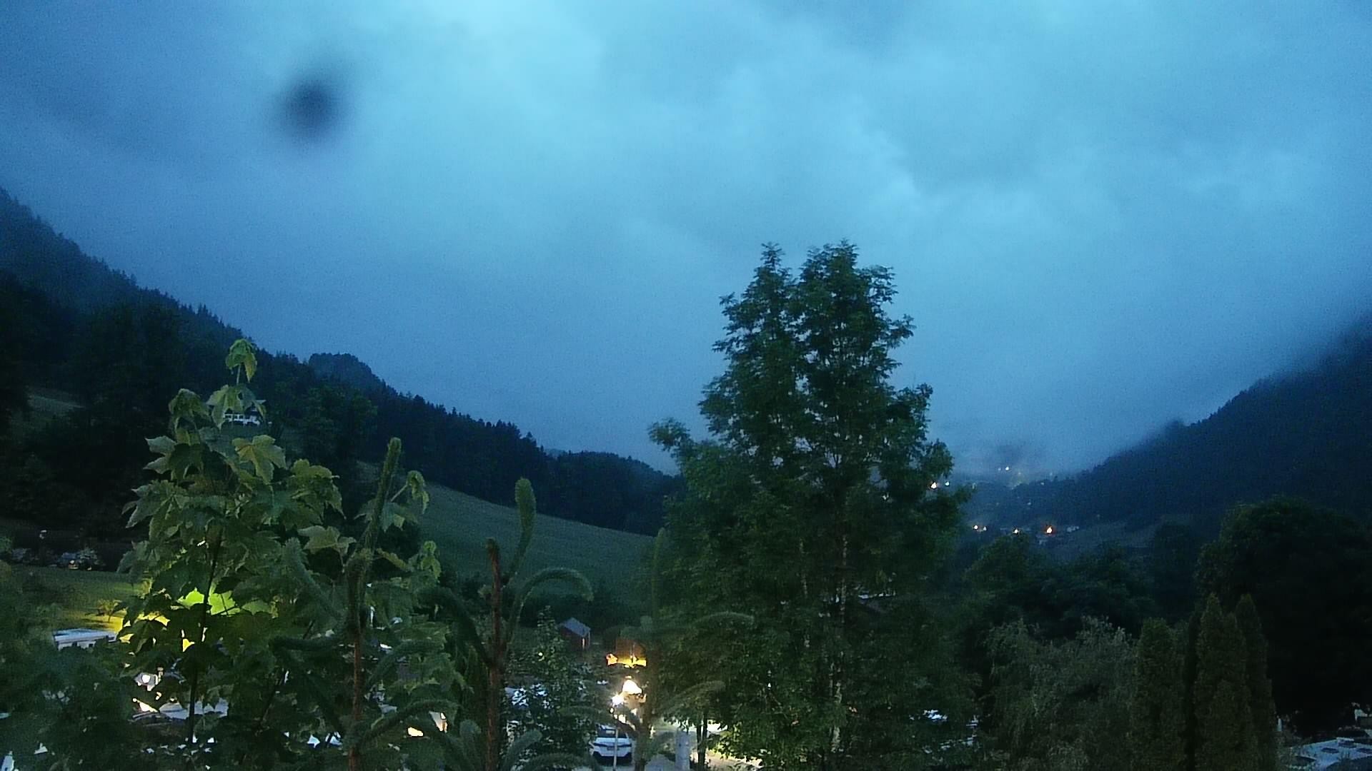 Archived image Webcam Berchtesgaden: Camping Site Allweglehen