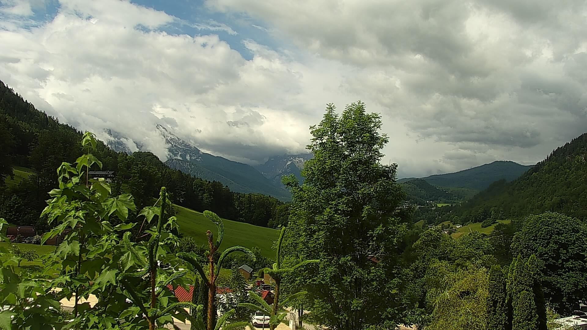 Archived image Webcam Berchtesgaden: Camping Site Allweglehen