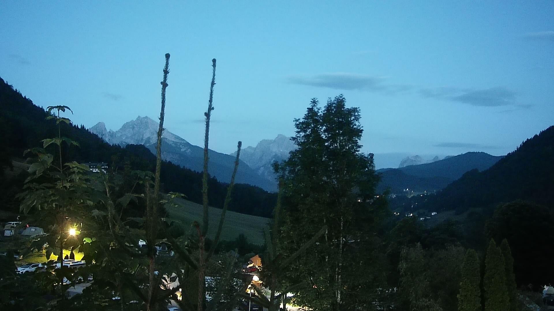 Archived image Webcam Berchtesgaden: Camping Site Allweglehen