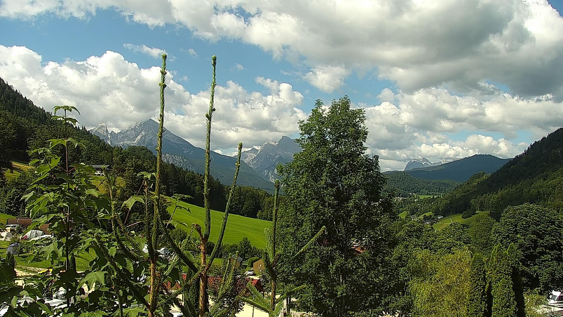 Archived image Webcam Berchtesgaden: Camping Site Allweglehen
