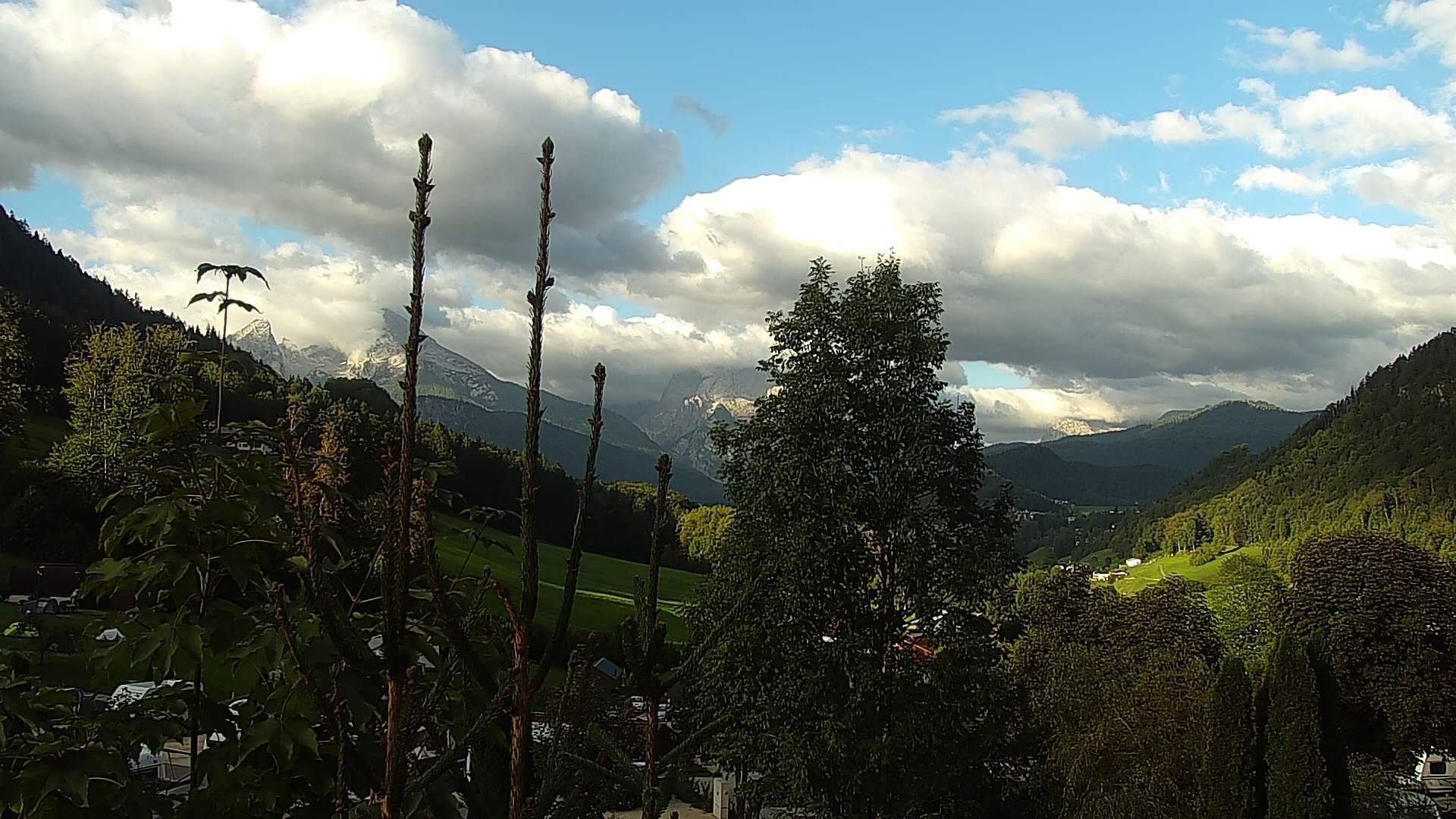 Archived image Webcam Berchtesgaden: Camping Site Allweglehen