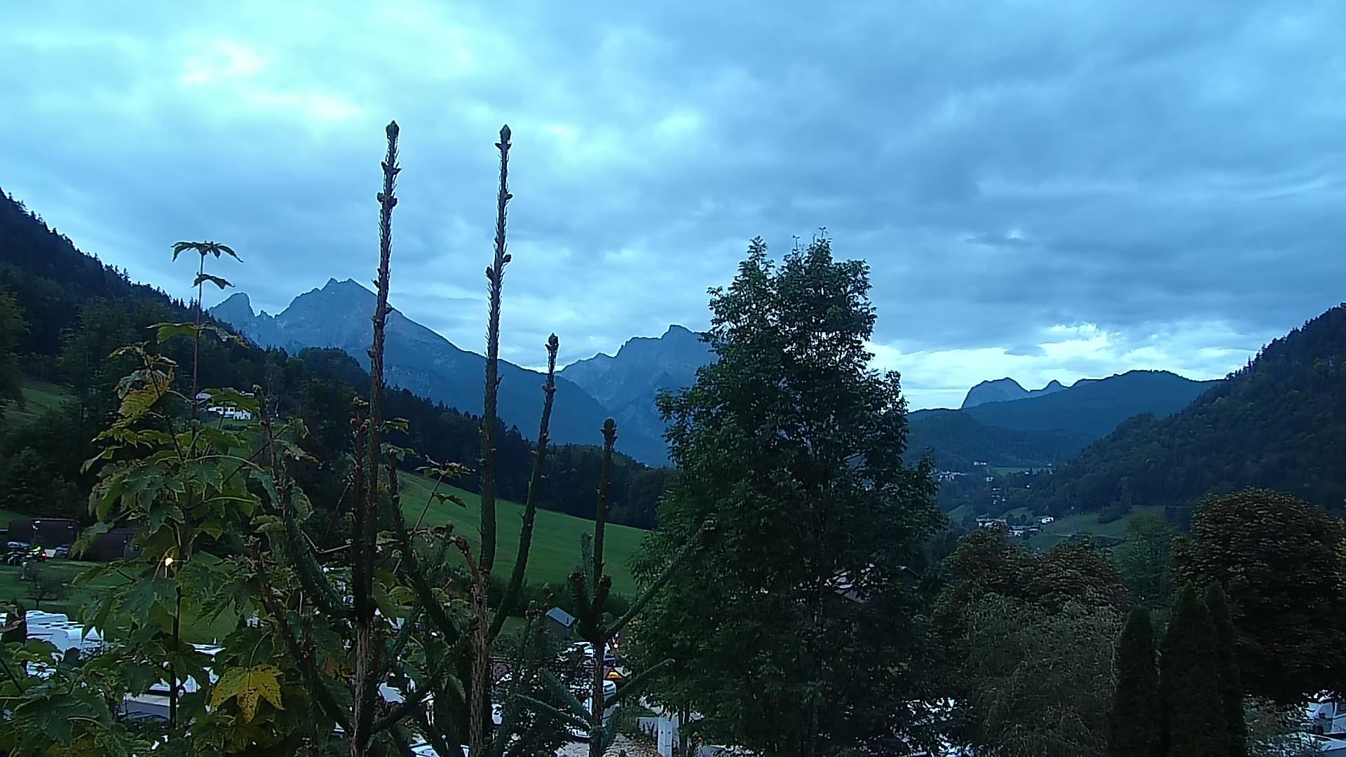 Archived image Webcam Berchtesgaden: Camping Site Allweglehen