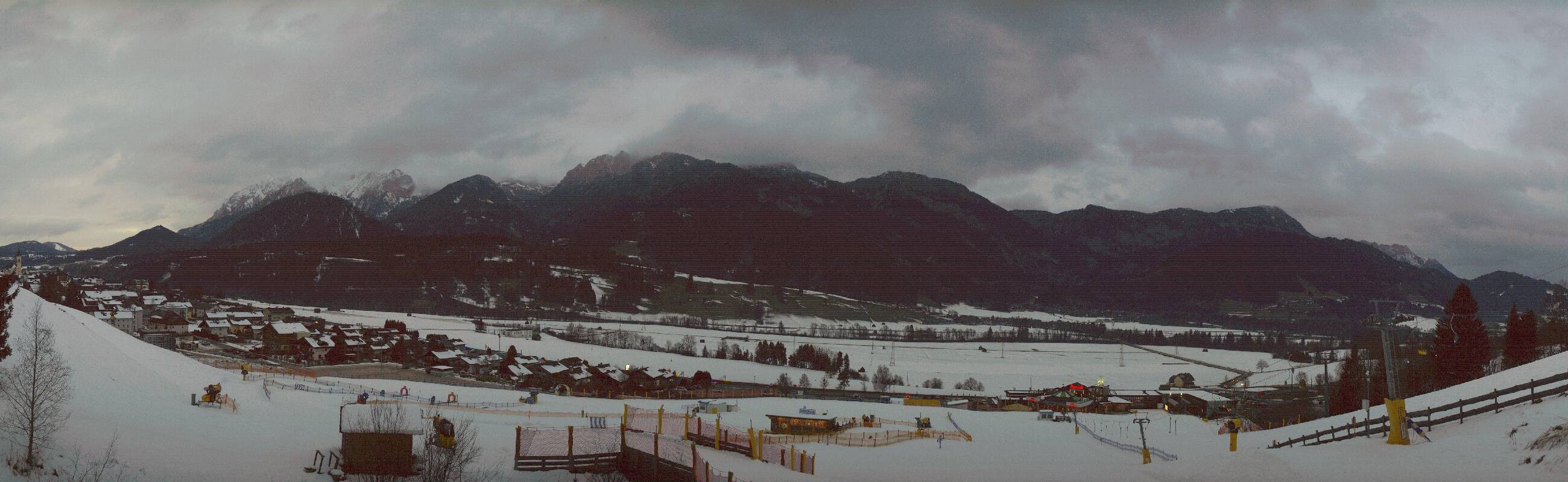 Archiv Foto Webcam Hauser Kaibling - Talstation 8er Gondelbahn