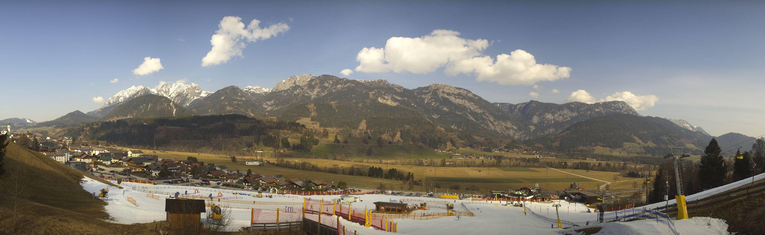 Archiv Foto Webcam Hauser Kaibling - Talstation 8er Gondelbahn