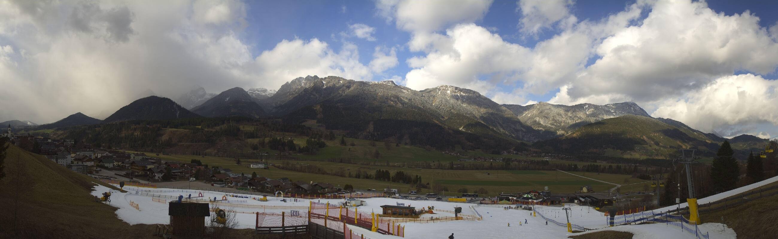 Archiv Foto Webcam Hauser Kaibling - Talstation 8er Gondelbahn