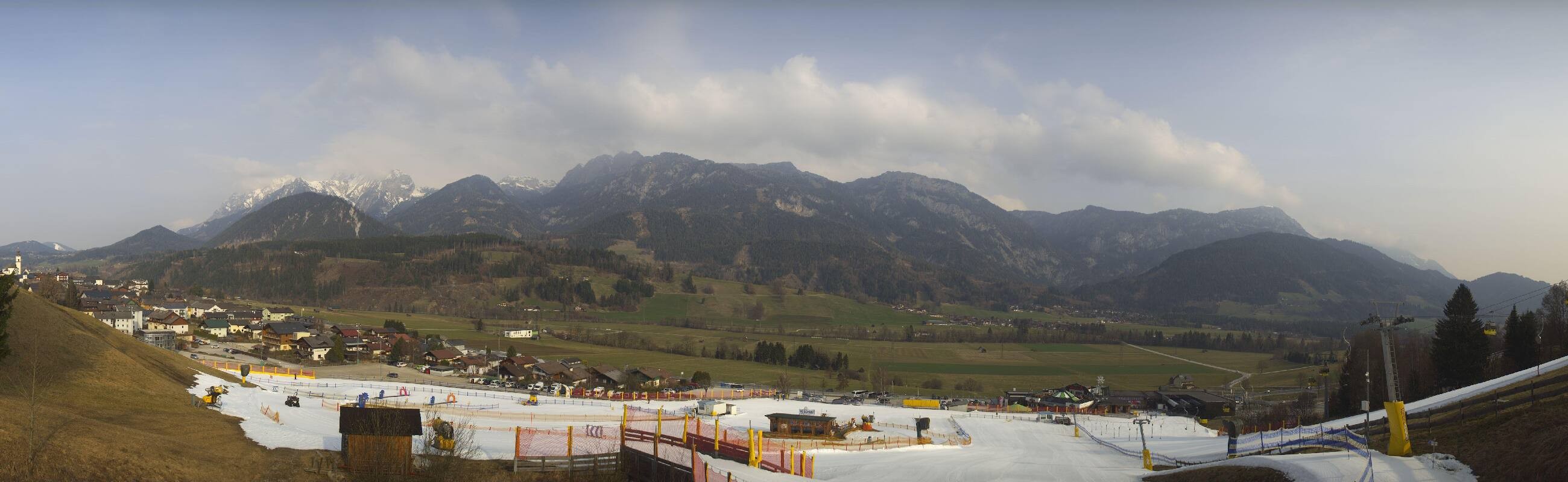 Archiv Foto Webcam Hauser Kaibling - Talstation 8er Gondelbahn