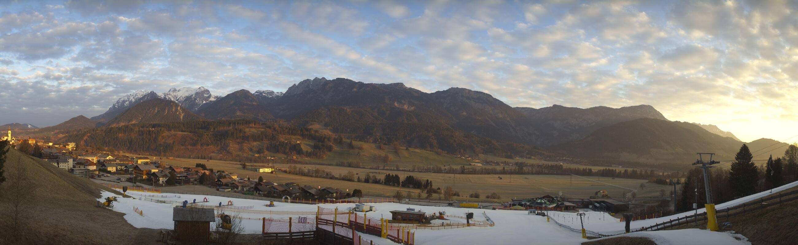 Archiv Foto Webcam Hauser Kaibling - Talstation 8er Gondelbahn