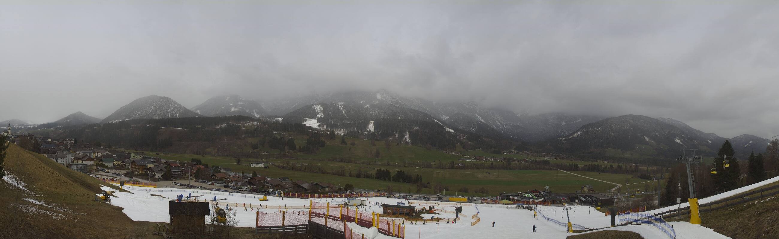 Archiv Foto Webcam Hauser Kaibling - Talstation 8er Gondelbahn