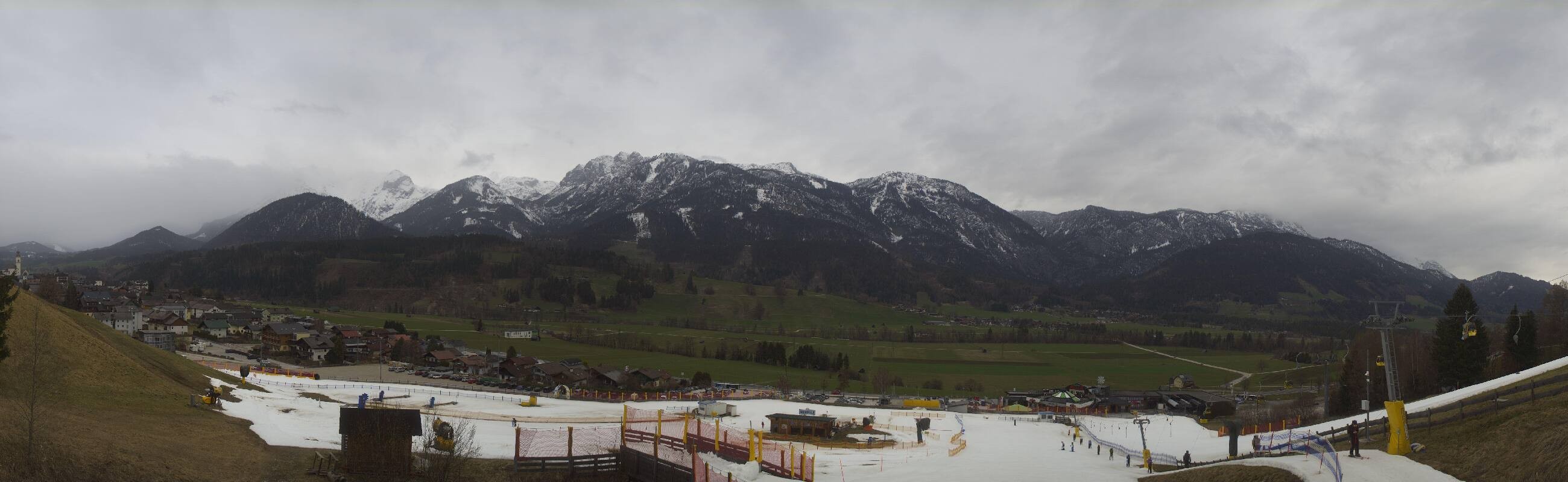 Archiv Foto Webcam Hauser Kaibling - Talstation 8er Gondelbahn