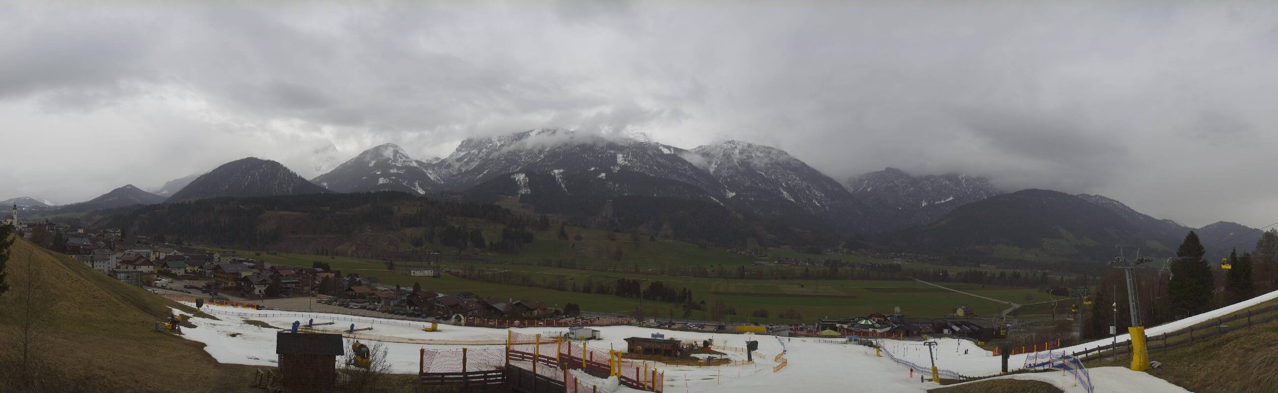 Archiv Foto Webcam Hauser Kaibling - Talstation 8er Gondelbahn