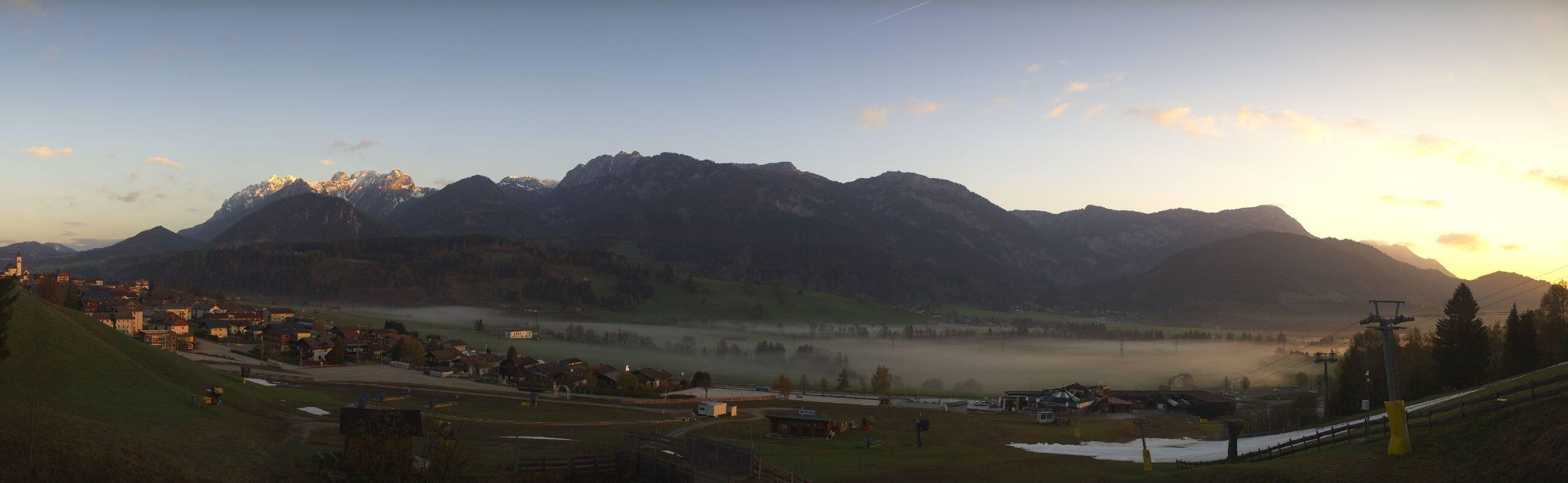 Archiv Foto Webcam Hauser Kaibling - Talstation 8er Gondelbahn