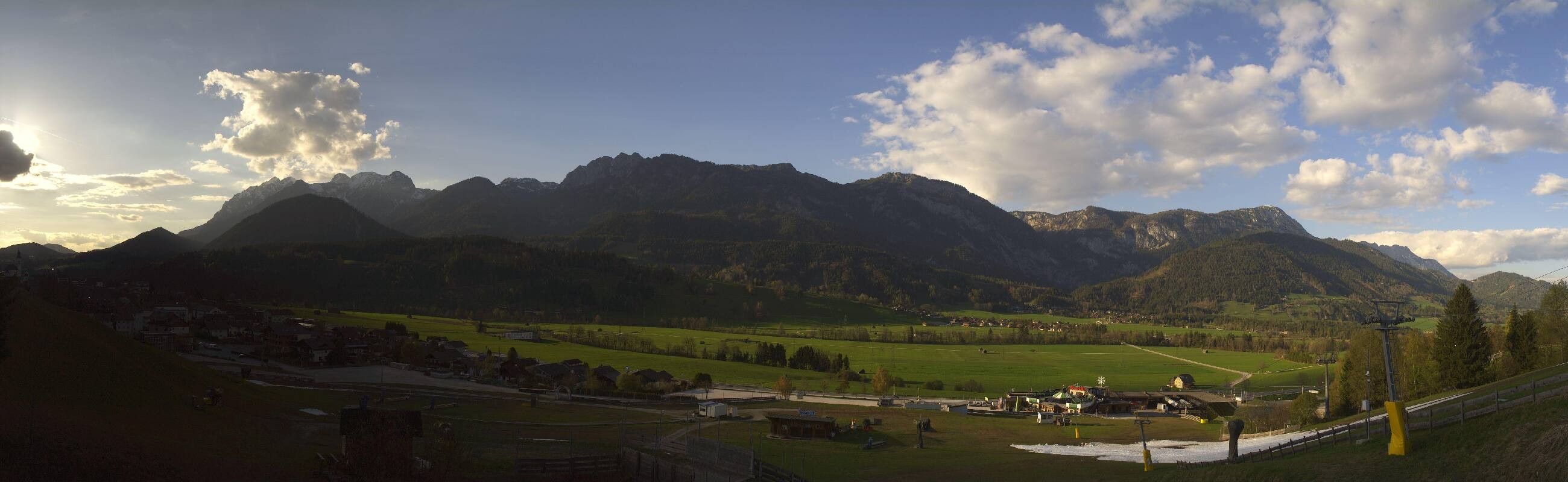 Archiv Foto Webcam Hauser Kaibling - Talstation 8er Gondelbahn