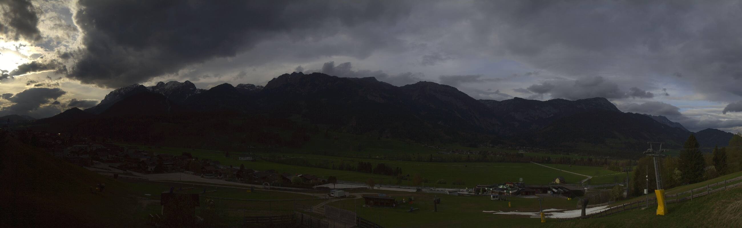 Archived image Webcam Hauser Kaibling - Base station Gondola