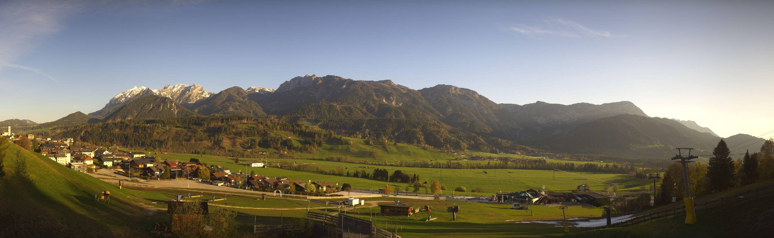 Archiv Foto Webcam Hauser Kaibling - Talstation 8er Gondelbahn