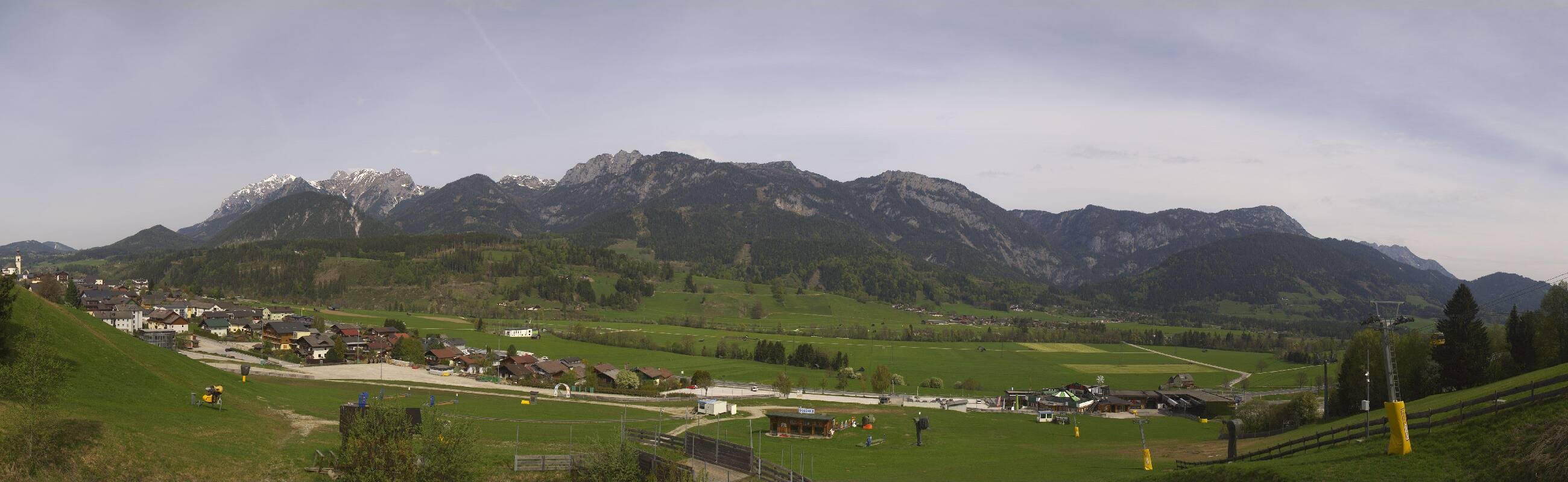 Archiv Foto Webcam Hauser Kaibling - Talstation 8er Gondelbahn