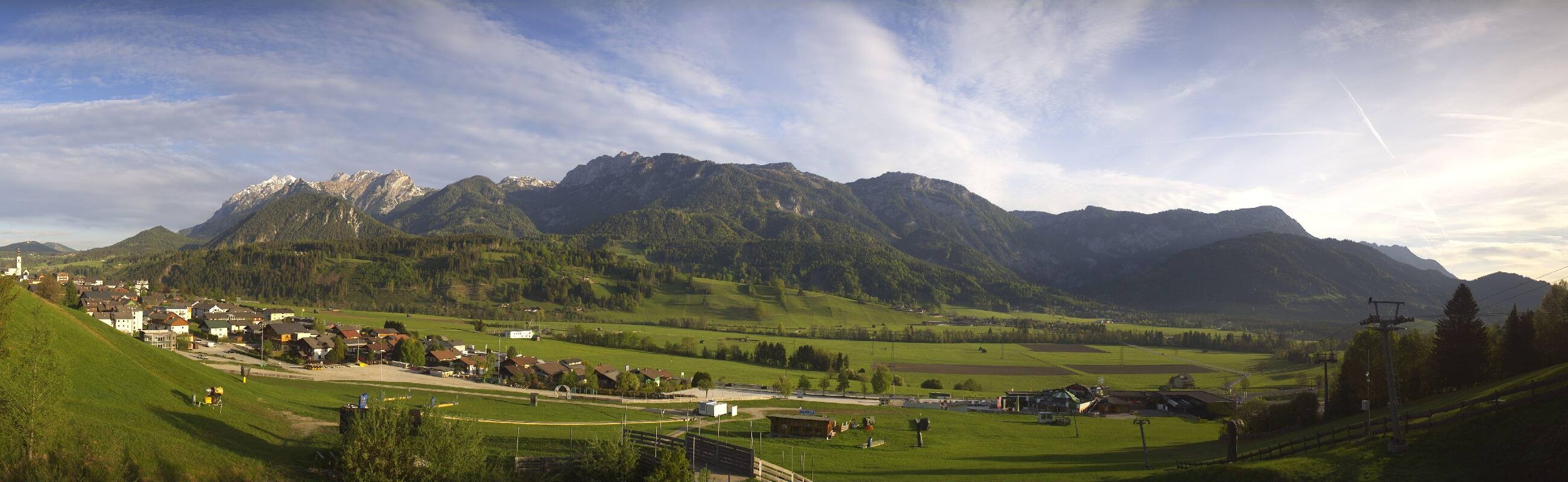 Archiv Foto Webcam Hauser Kaibling - Talstation 8er Gondelbahn
