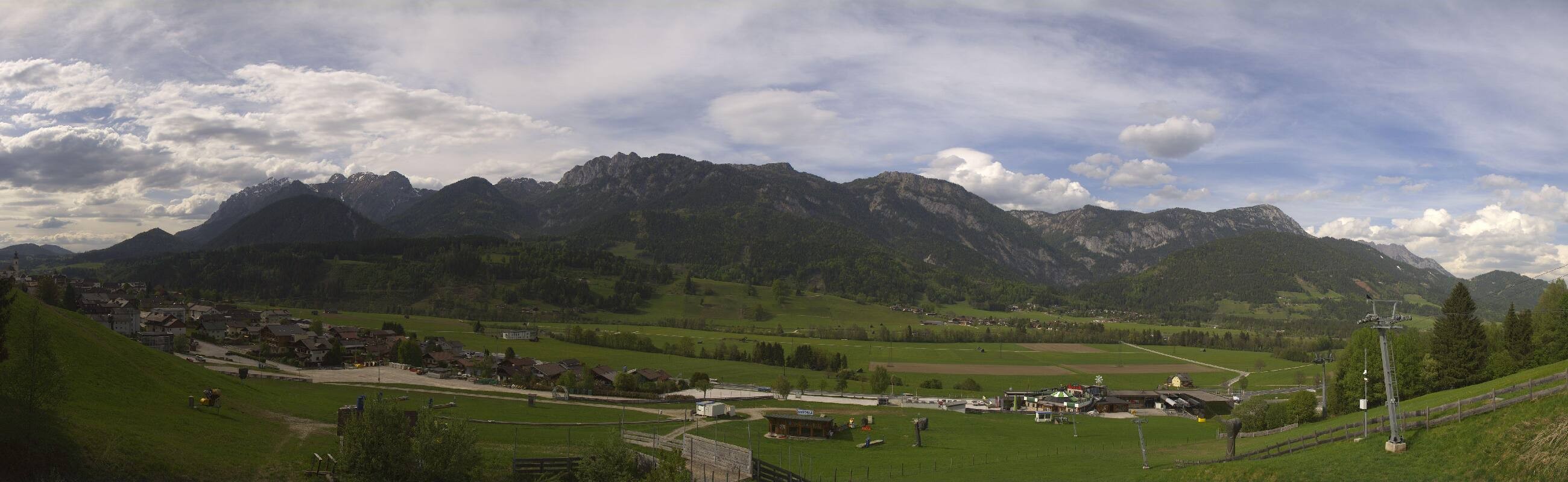 Archiv Foto Webcam Hauser Kaibling - Talstation 8er Gondelbahn