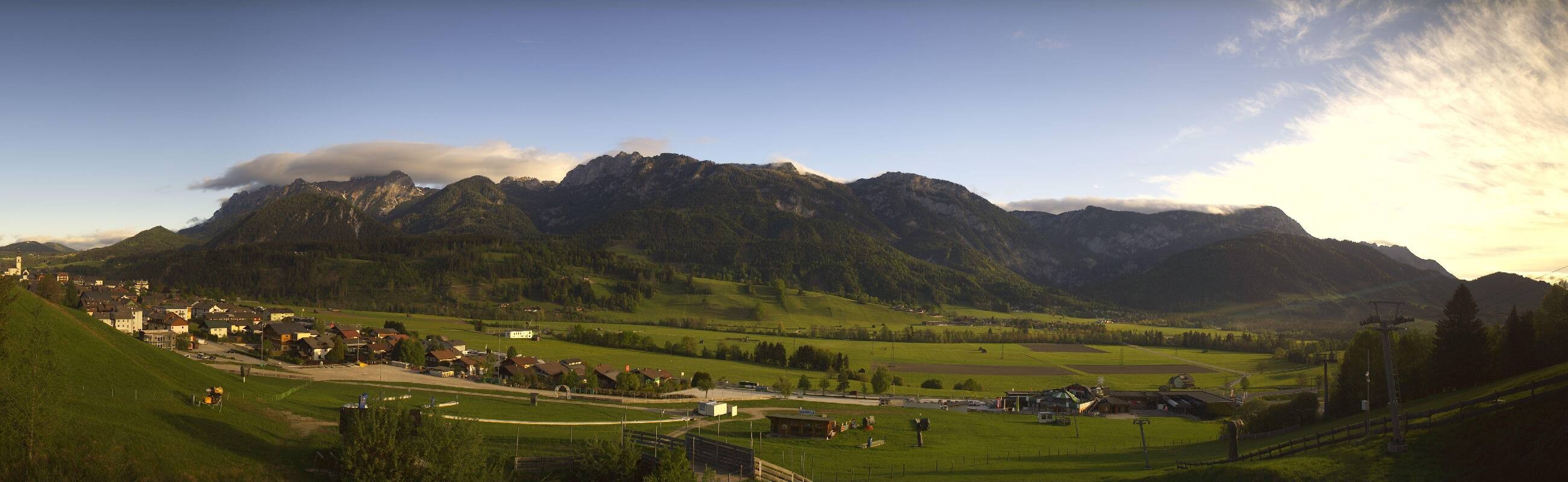 Archiv Foto Webcam Hauser Kaibling - Talstation 8er Gondelbahn