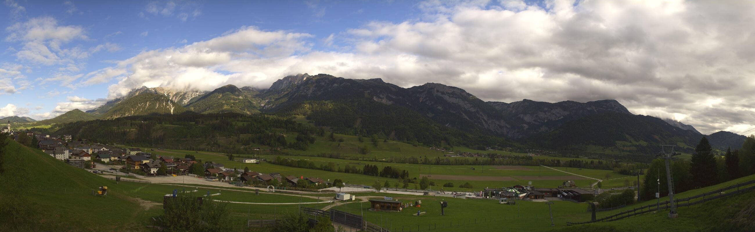 Archiv Foto Webcam Hauser Kaibling - Talstation 8er Gondelbahn