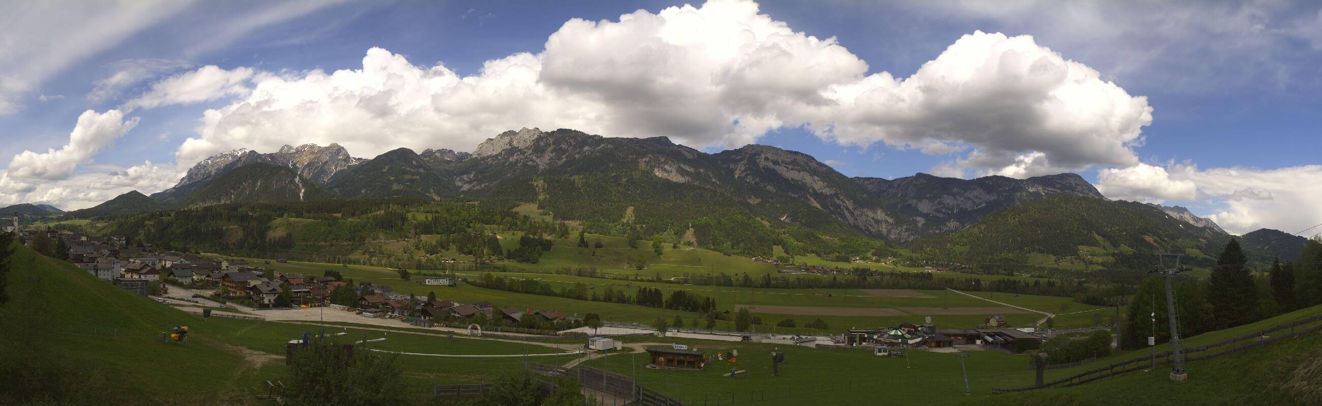 Archiv Foto Webcam Hauser Kaibling - Talstation 8er Gondelbahn
