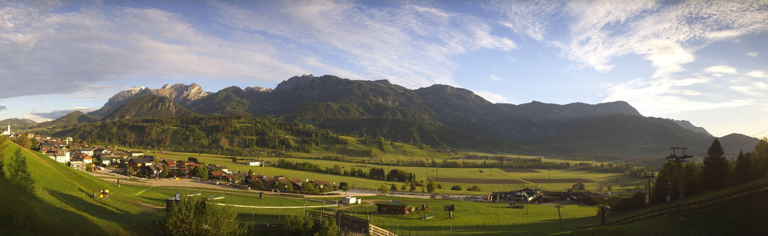 Archiv Foto Webcam Hauser Kaibling - Talstation 8er Gondelbahn