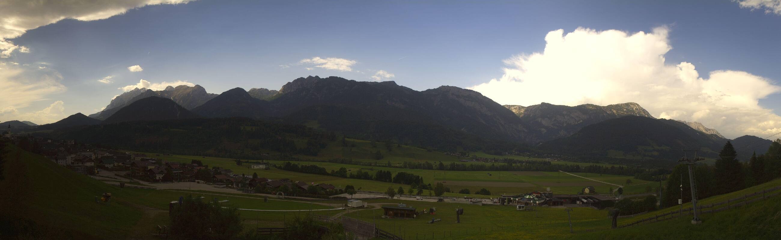 Archiv Foto Webcam Hauser Kaibling - Talstation 8er Gondelbahn
