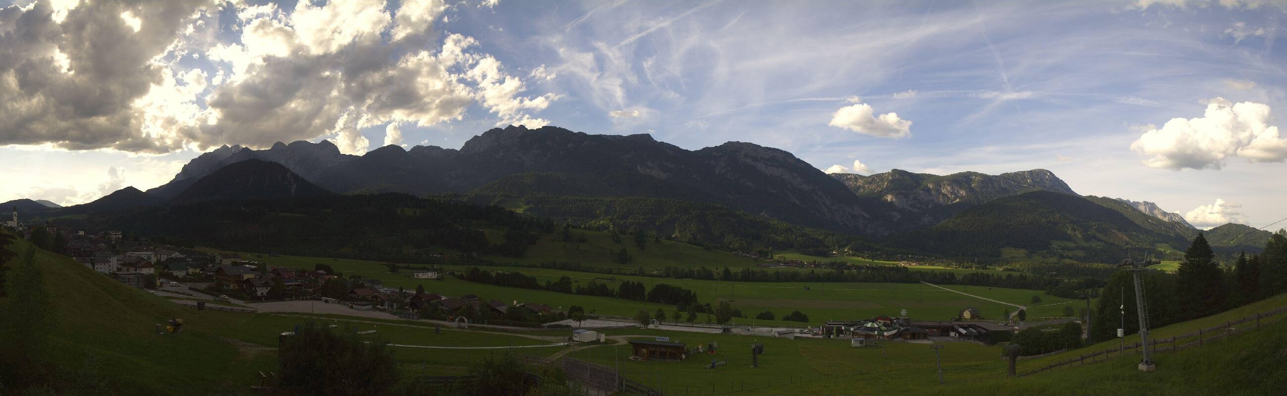 Archiv Foto Webcam Hauser Kaibling - Talstation 8er Gondelbahn