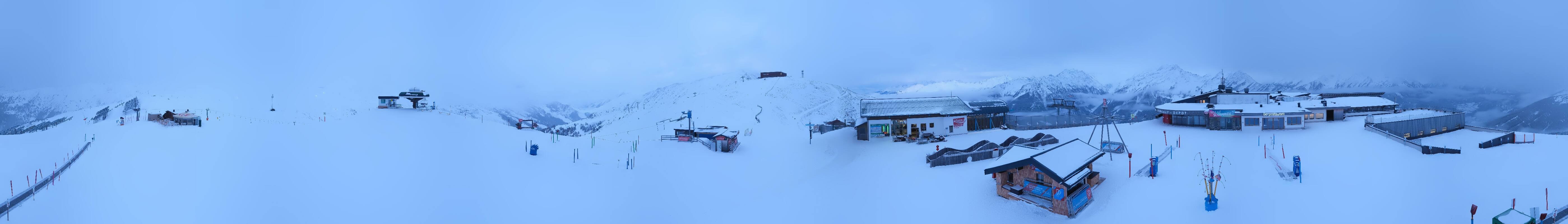 Archiv Foto Webcam Wildkogel-Arena: Ausblick Wildkogelbahn Bergstation