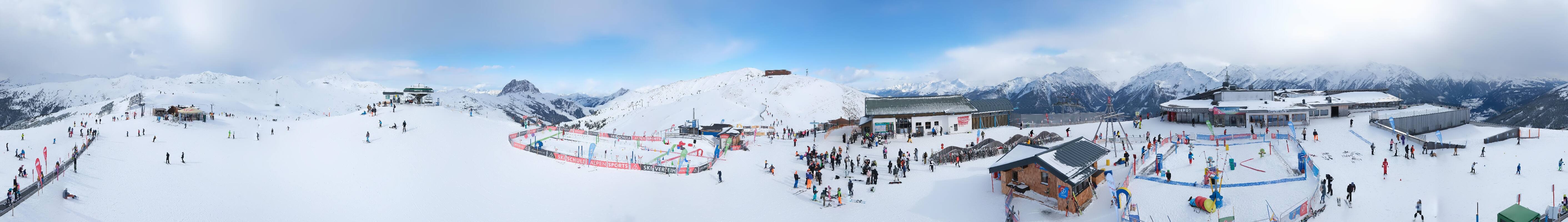 Archiv Foto Webcam Wildkogel-Arena: Ausblick Wildkogelbahn Bergstation