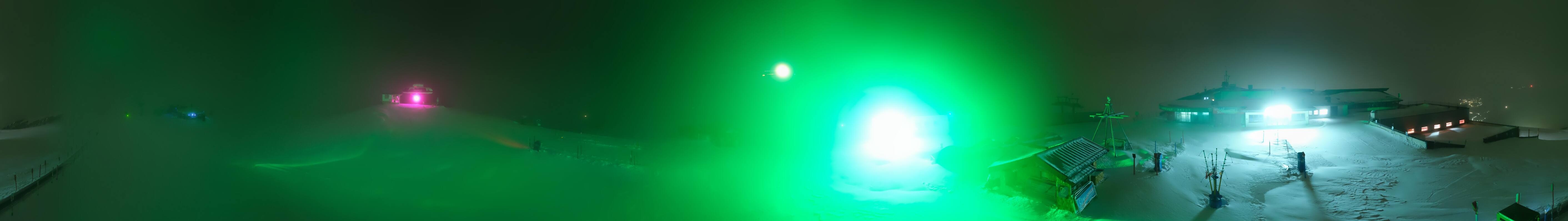 Archived image Webcam Wildkogel-Arena: Wildkogel gondola