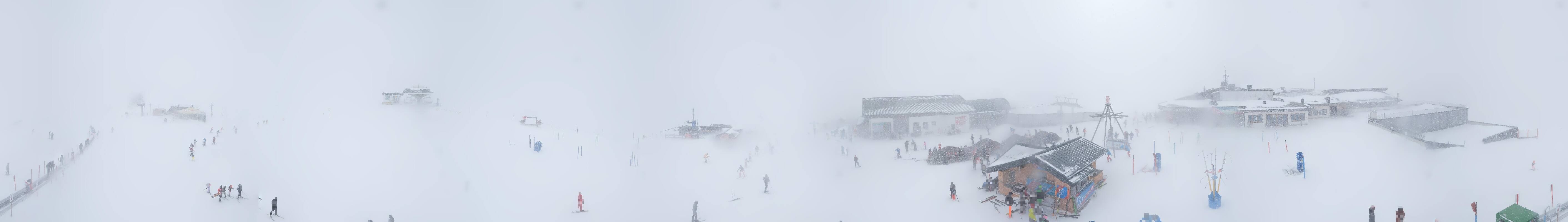 Archived image Webcam Wildkogel-Arena: Wildkogel gondola