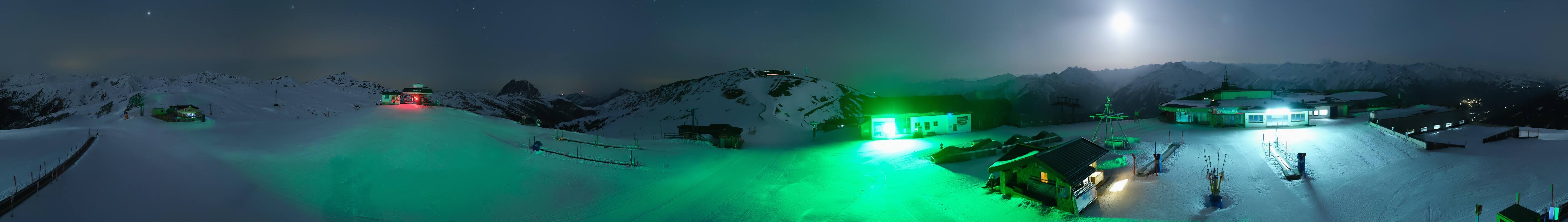 Archiv Foto Webcam Wildkogel-Arena: Ausblick Wildkogelbahn Bergstation