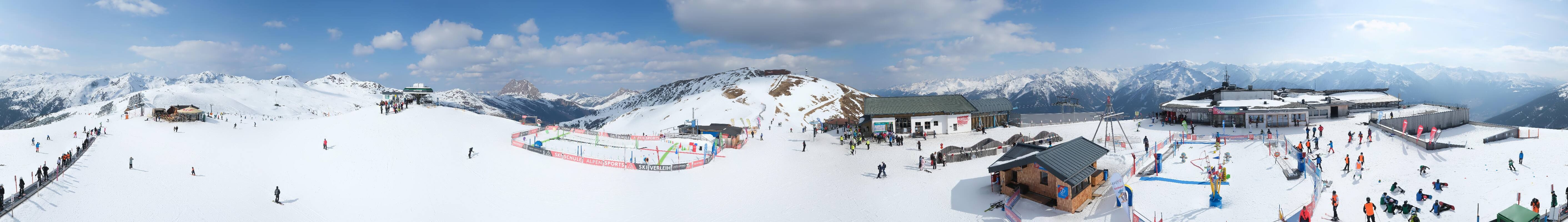 Archiv Foto Webcam Wildkogel-Arena: Ausblick Wildkogelbahn Bergstation