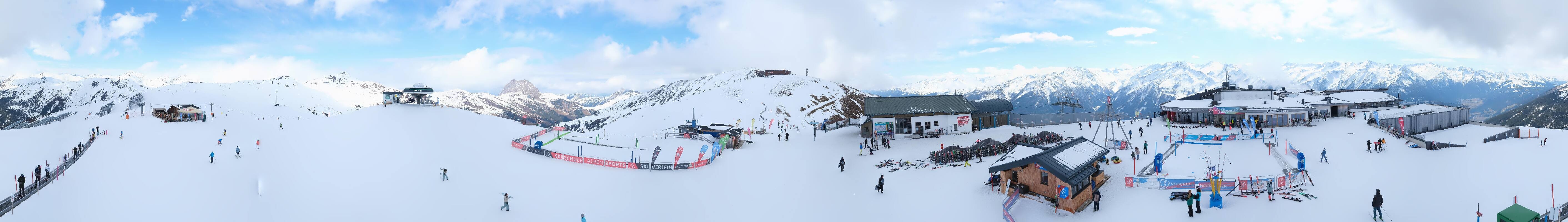 Archiv Foto Webcam Wildkogel-Arena: Ausblick Wildkogelbahn Bergstation