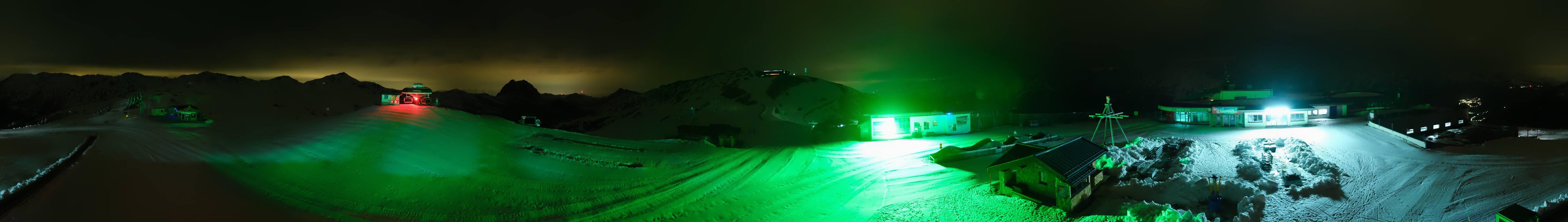 Archiv Foto Webcam Wildkogel-Arena: Ausblick Wildkogelbahn Bergstation