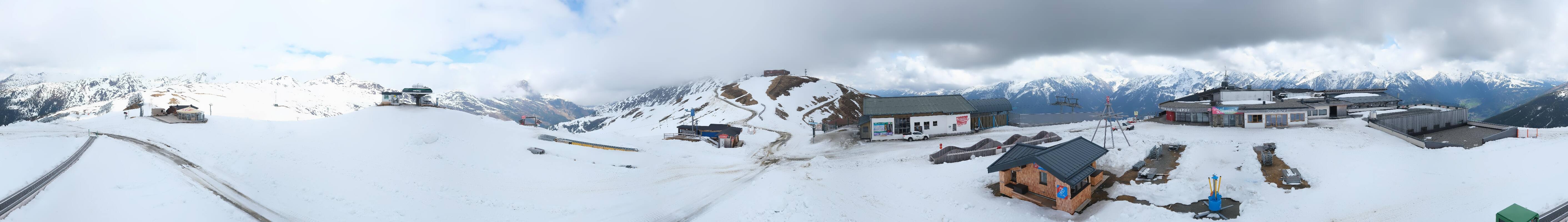 Archiv Foto Webcam Wildkogel-Arena: Ausblick Wildkogelbahn Bergstation